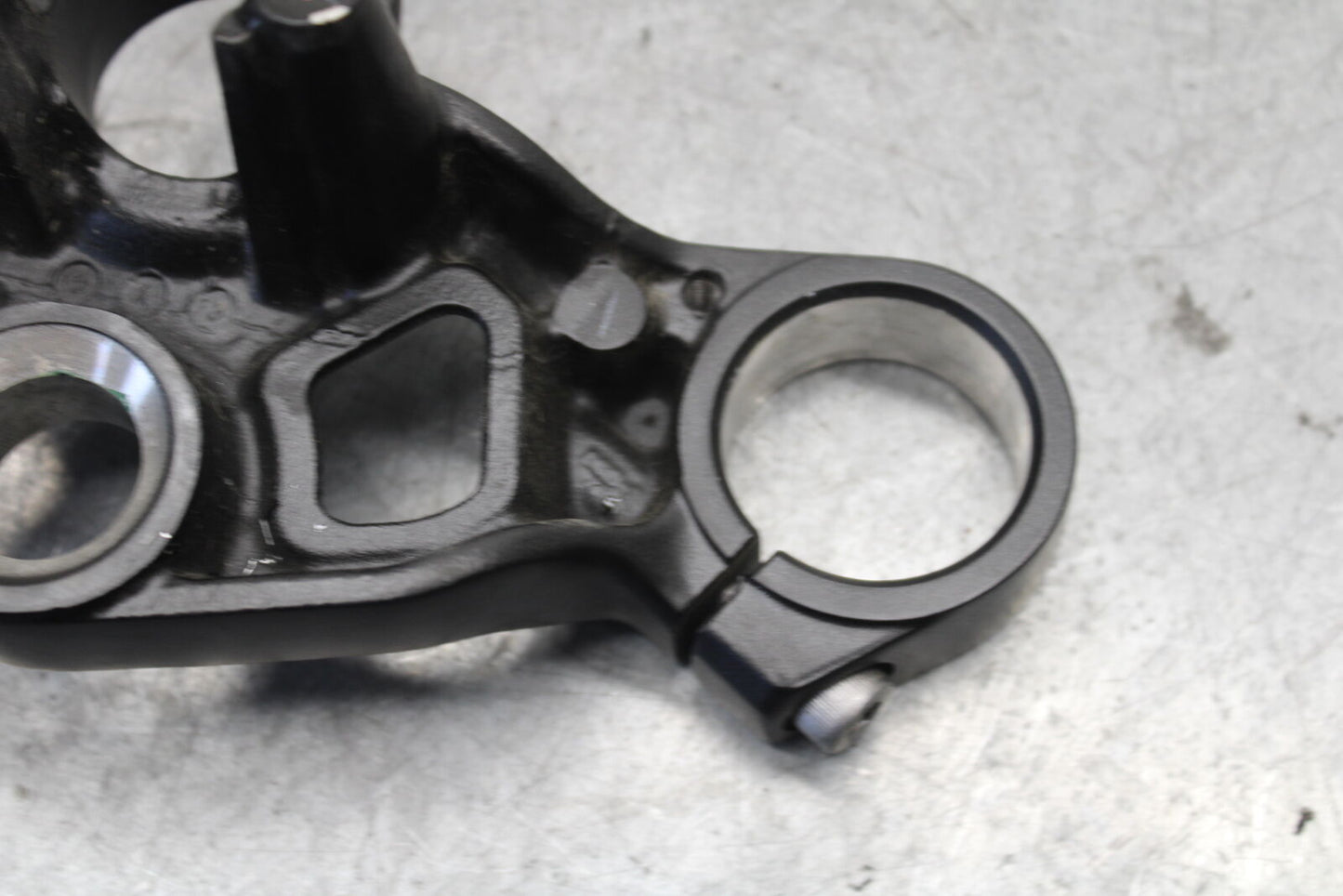 18-23 KAWASAKI NINJA 400 FORKS UPPER TRIPLE TREE CLAMP BB660