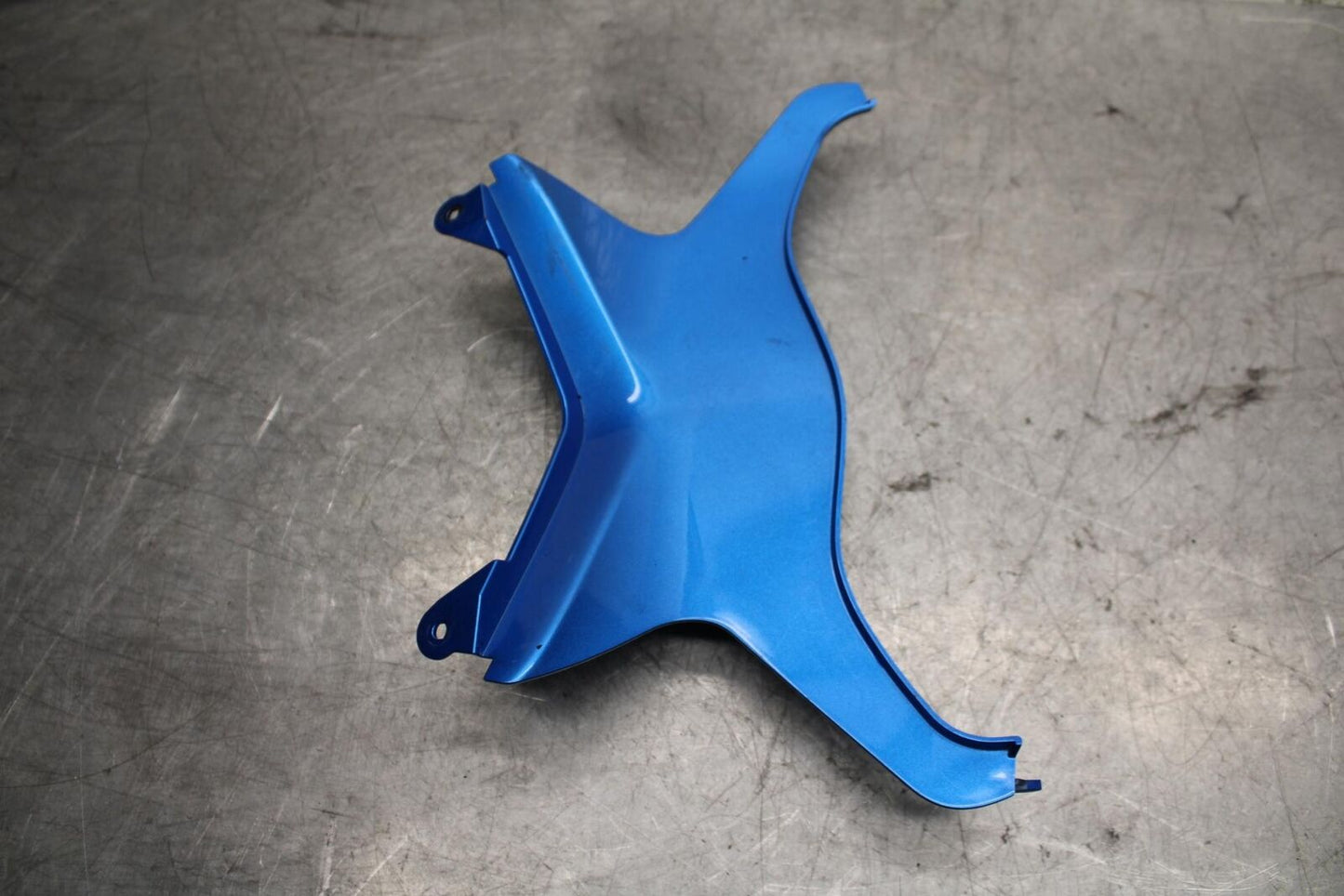 2009 Kawasaki Ninja ZX6R ZX600R CENTER REAR BACK TAIL FAIRING COWL BB548