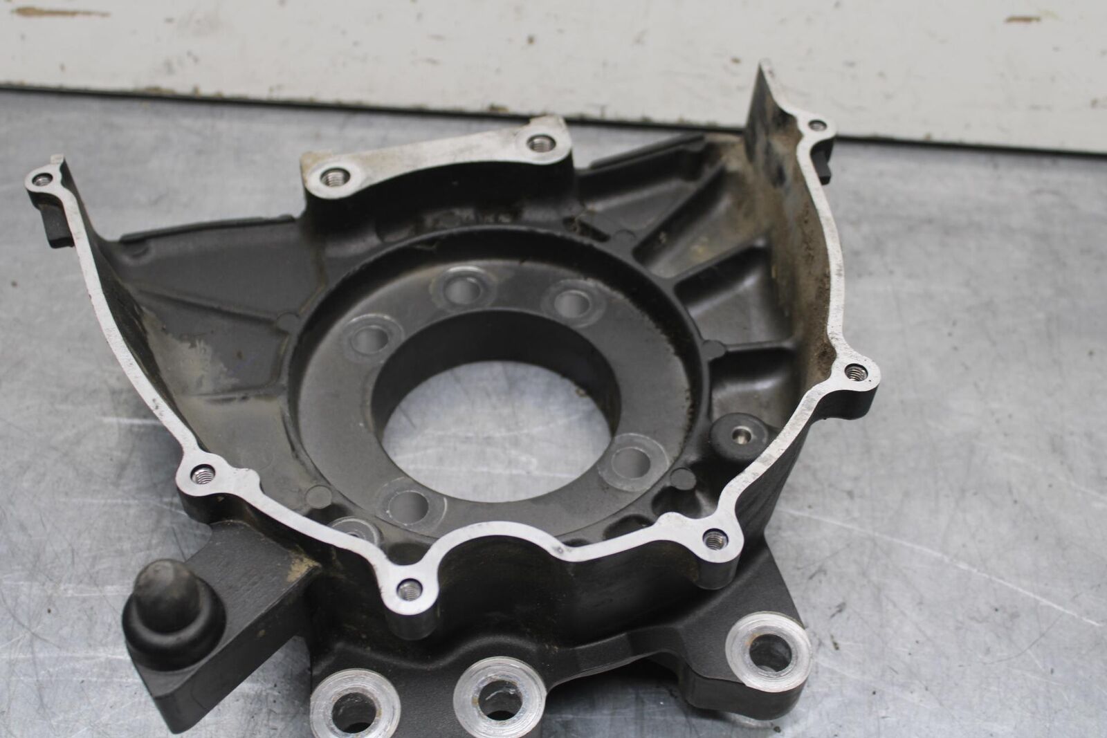 06-14 YAMAHA ROADLINER S XV1900S ENGINE INNER SPROCKET COVER BB619