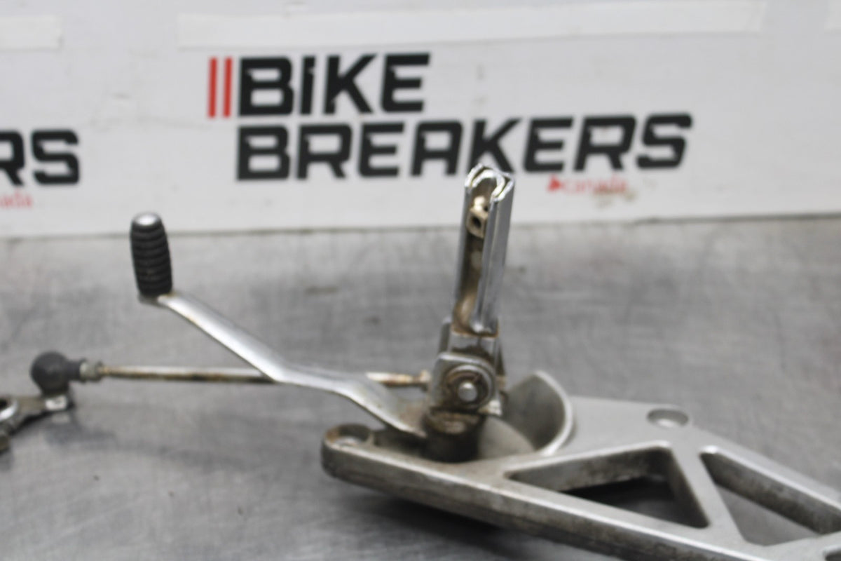 84 HONDA INTERCEPTOR 1000 VF1000F LEFT REARSET REAR SET FOOT PEG W SHIFTER BB878