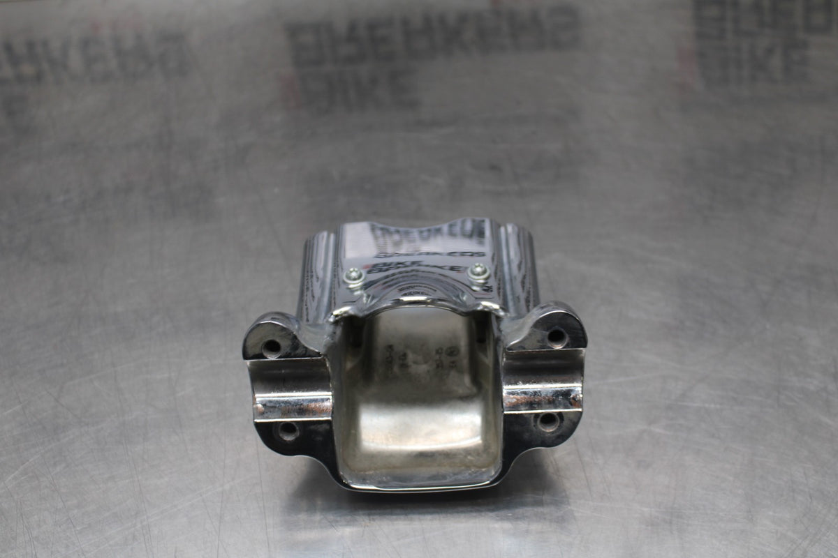 09 HARLEY-DAVIDSON SPORTSTER 1200 CUSTOM XL1200C HANDLEBAR RISER BB776