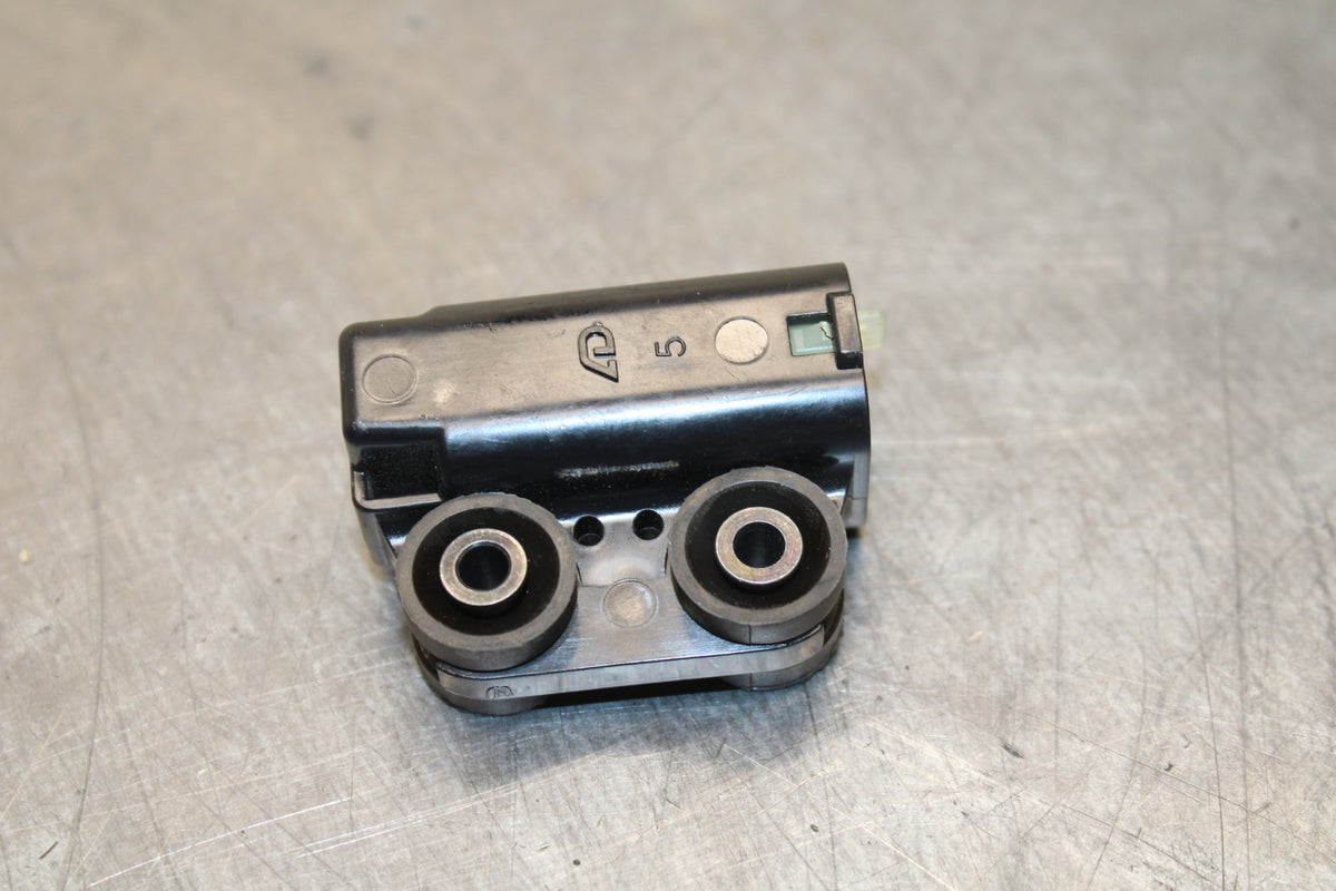 08-16 YAMAHA YZF R6 TIP OVER BANK ANGLE CRASH SENSOR SWITCH  BB131