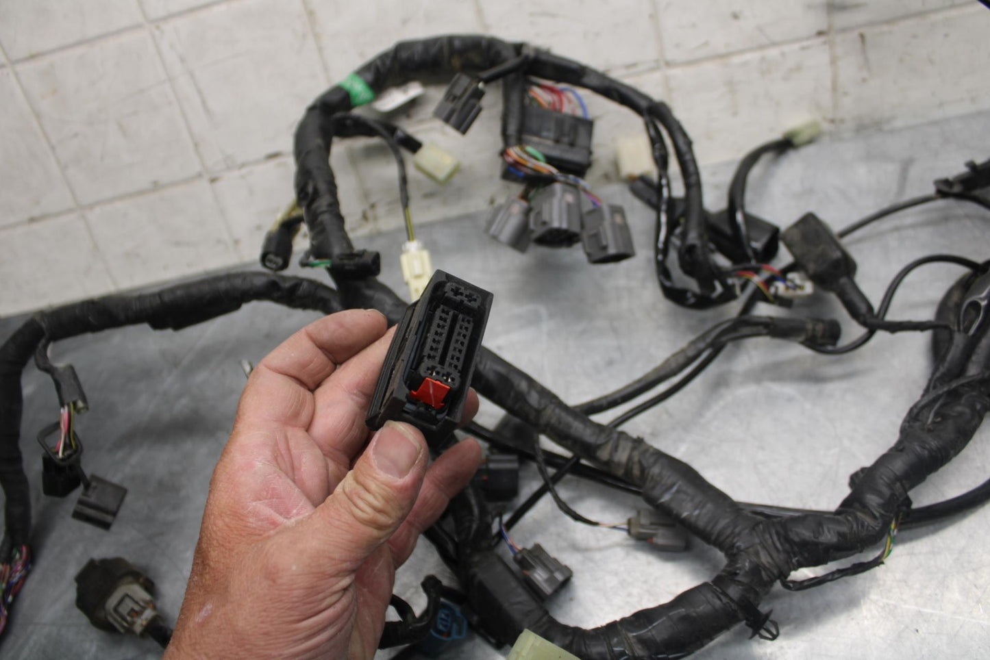 2014 Kawasaki Ninja EX300B ABS MAIN ENGINE WIRING HARNESS MOTOR WIRE LOOM BB518