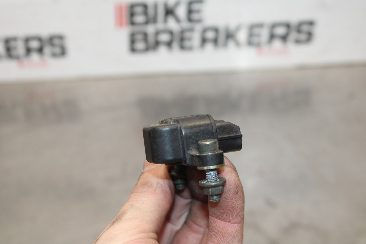 04-05 KAWASAKI NINJA ZX10R TIP OVER BANK ANGLE CRASH SENSOR SWITCH BB931