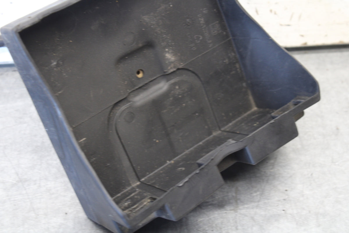 06-07 DUCATI MONSTER 695 REAR BACK TAIL UNDERTAIL BATTERY TRAY PLASTIC BB674