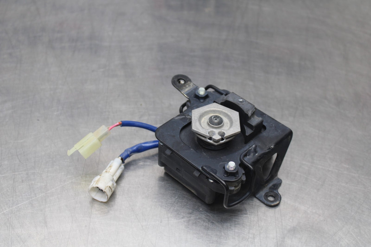 24-25 KAWASAKI NINJA ZX6R EXHAUST VALVE SERVO MOTOR BB785