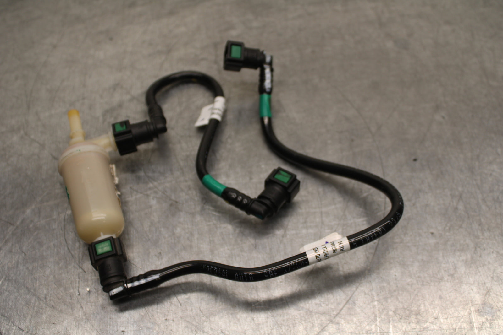 17-24 KTM 390 DUKE FUEL HOSE GAS LINE TUBE PIPE BB734