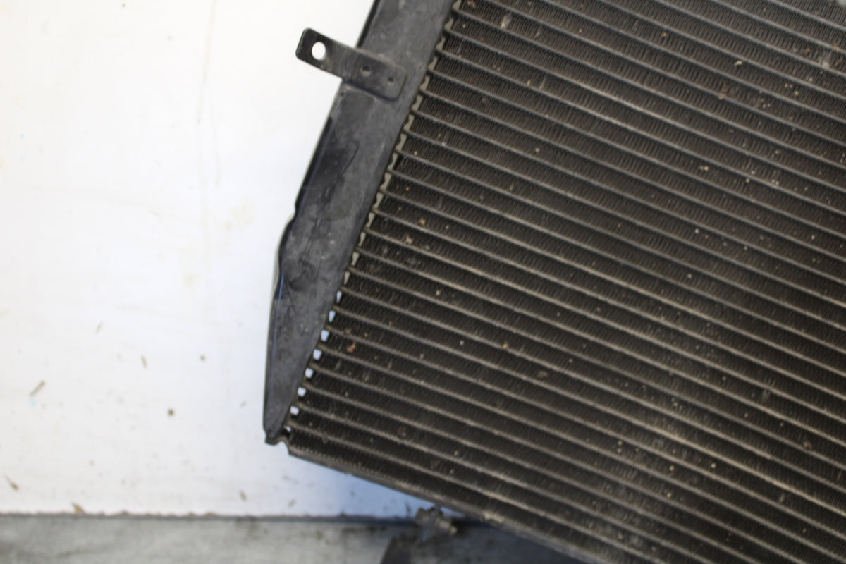 07-08 TRIUMPH DAYTONA 675 ENGINE RADIATOR MOTOR COOLER COOLING RADIATER BB685