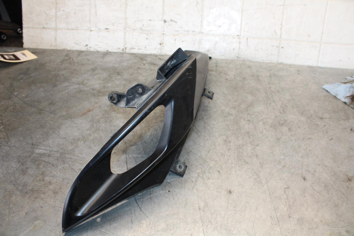 06-07 SUZUKI GSXR600 LEFT FRONT DUCT COVER PANEL COWL  BB543