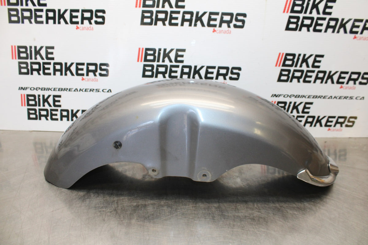 05 TRIUMPH ROCKET III FRONT WHEEL FENDER BB186