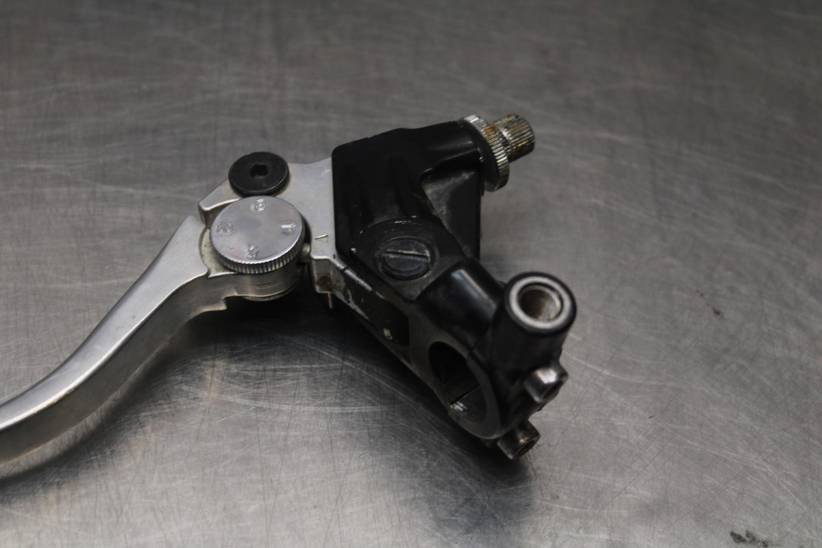 15 TRIUMPH TIGER 800 CLUTCH PERCH MOUNT WITH LEVER  BB873