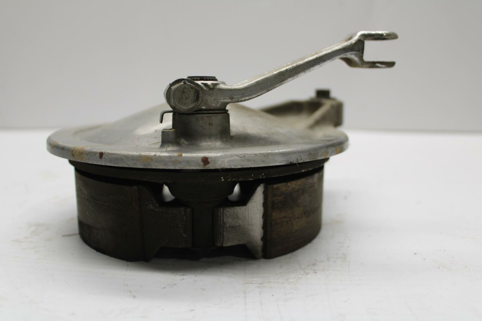 84-85 HONDA V30 MAGNA REAR BRAKE HUB  BB251