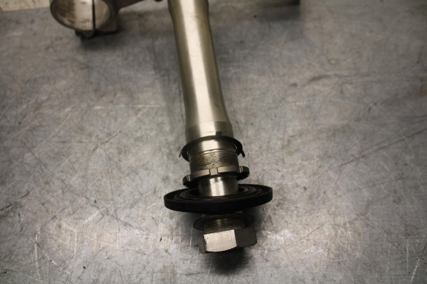 2007 Kawasaki Ninja ZX6R ZX600P FRONT FORKS CLAMP LOWER TRIPLE TREE STEM BB47