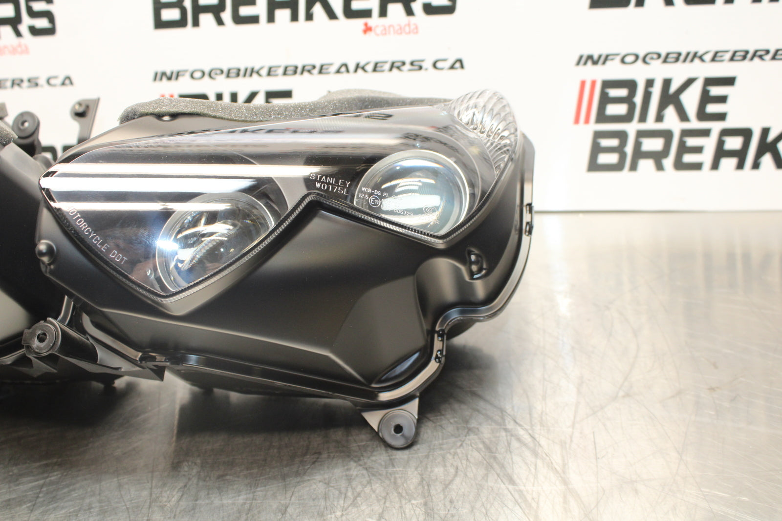 23-24 KAWASAKI NINJA ZX14R NEW!! FRONT HEADLIGHT HEAD LIGHT LAMP BB153