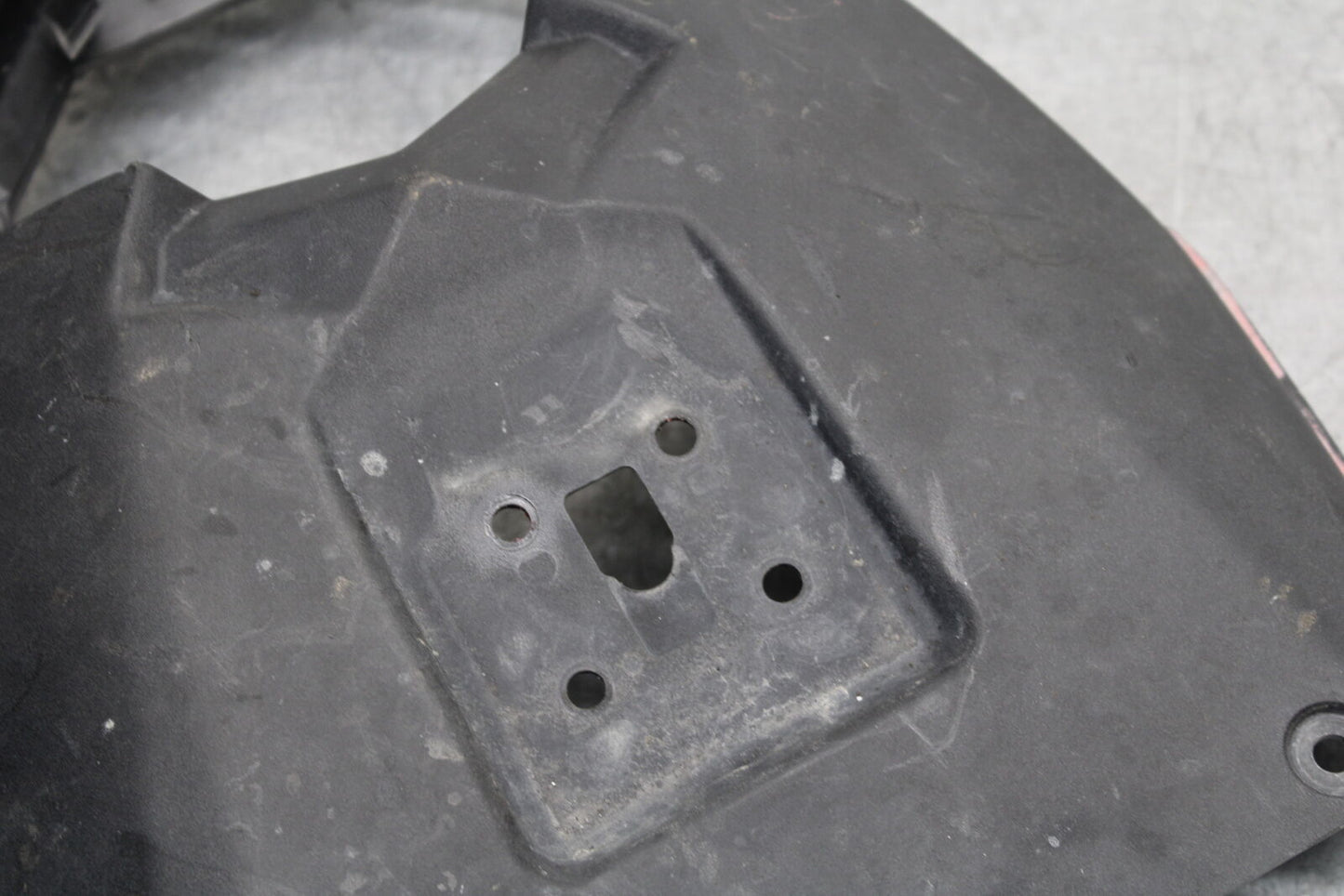 09-12 KAWASAKI NINJA ZX6R REAR TAILLIGHT BRAKE LIGHT TRIM BB640