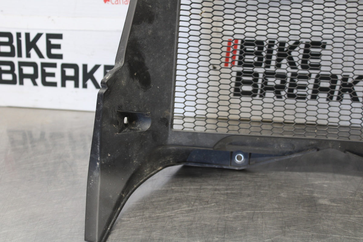 19 BMW F750GS ENGINE RADIATOR MOTOR COOLER COOLING RADIATER COVER GUARD BB938
