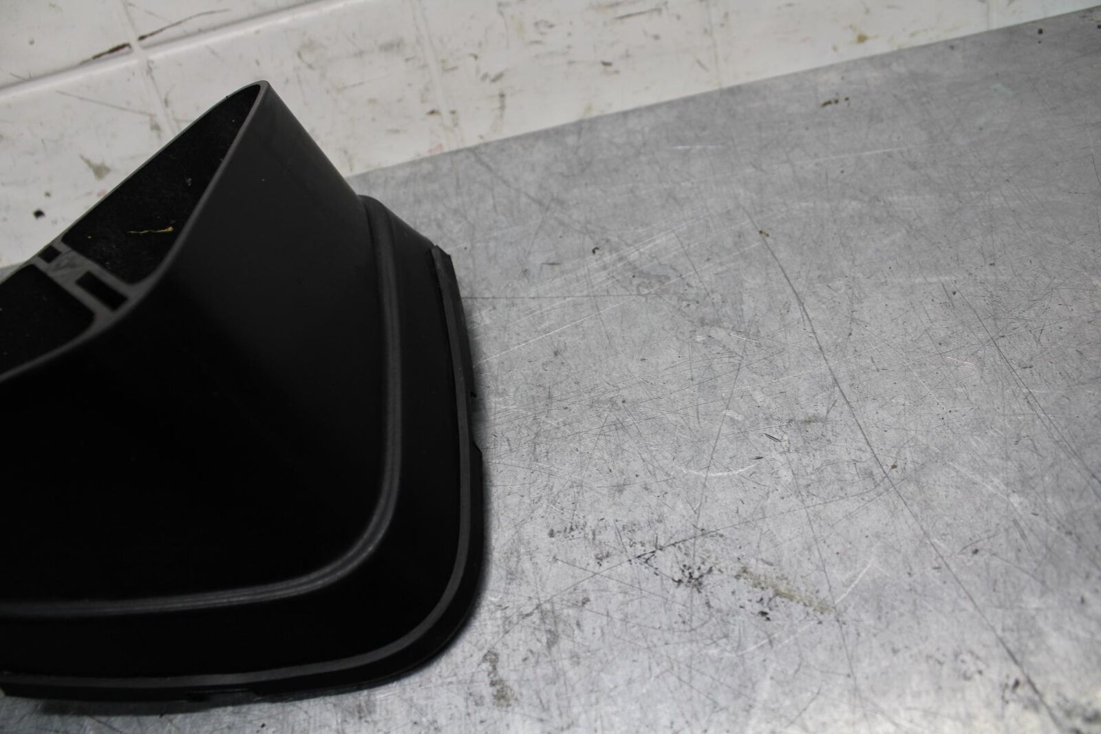 08-09 KAWASAKI NINJA ZX14R AIR INTAKE GRILL BB73