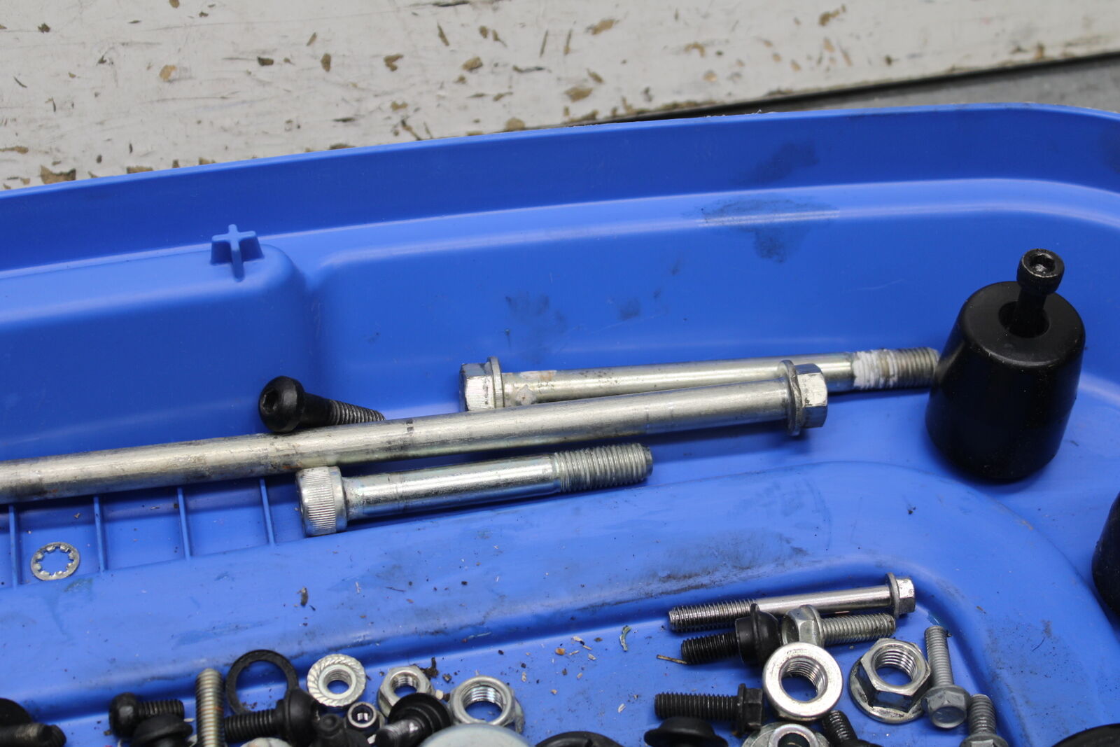 17-24 KTM 390 DUKE MOUNTING BOLTS HARDWARE MOTOR SCREWS BB734