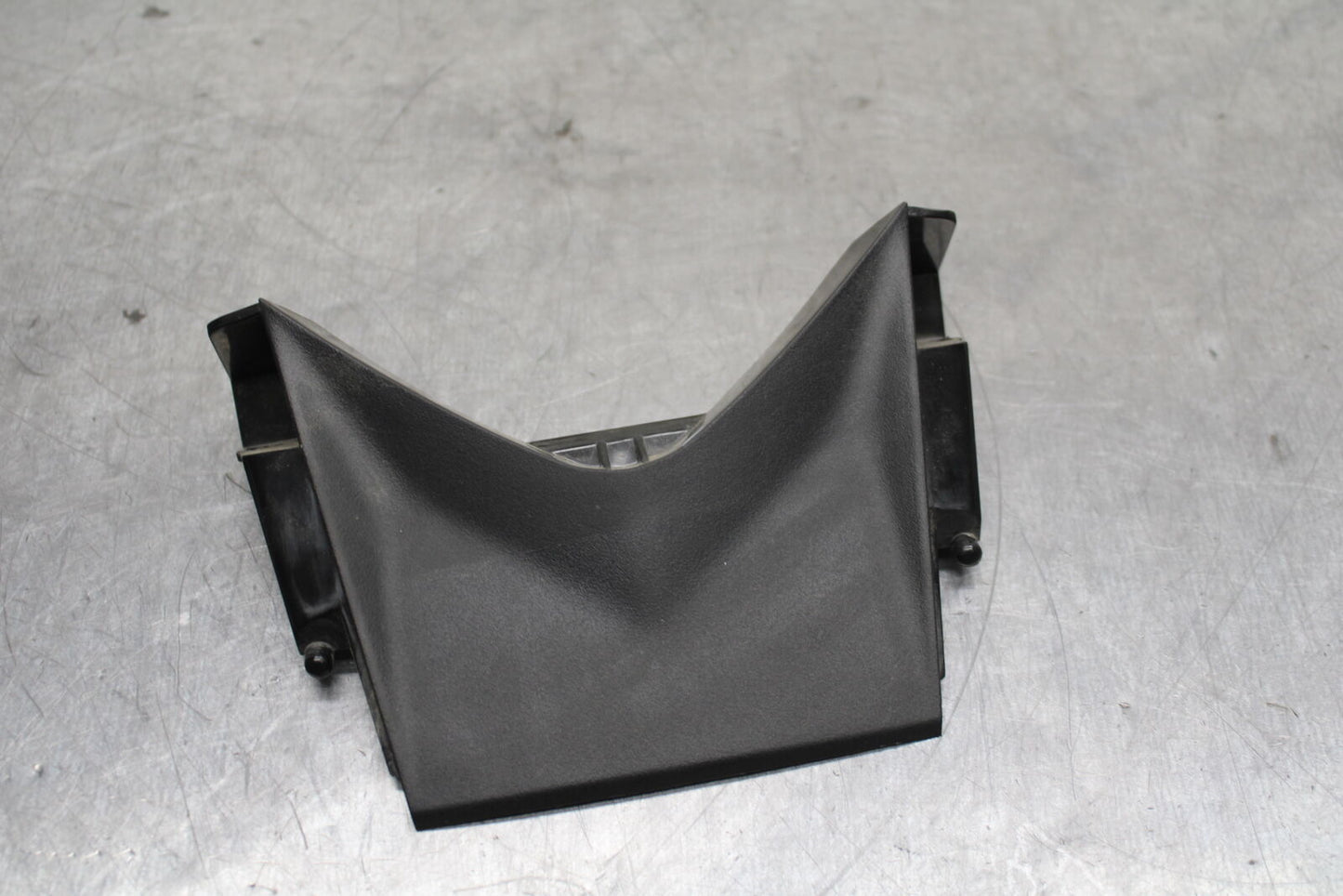 15-16 HONDA CB300F CENTER REAR BACK TAIL FAIRING COVER TRIM COWL BB740
