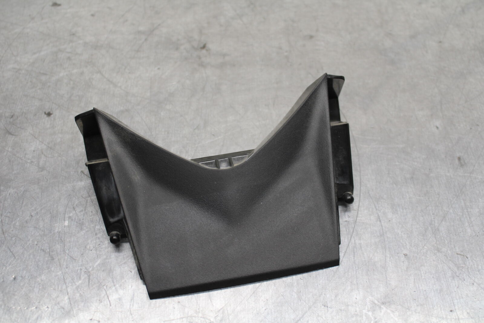 15-16 HONDA CB300F CENTER REAR BACK TAIL FAIRING COVER TRIM COWL BB740