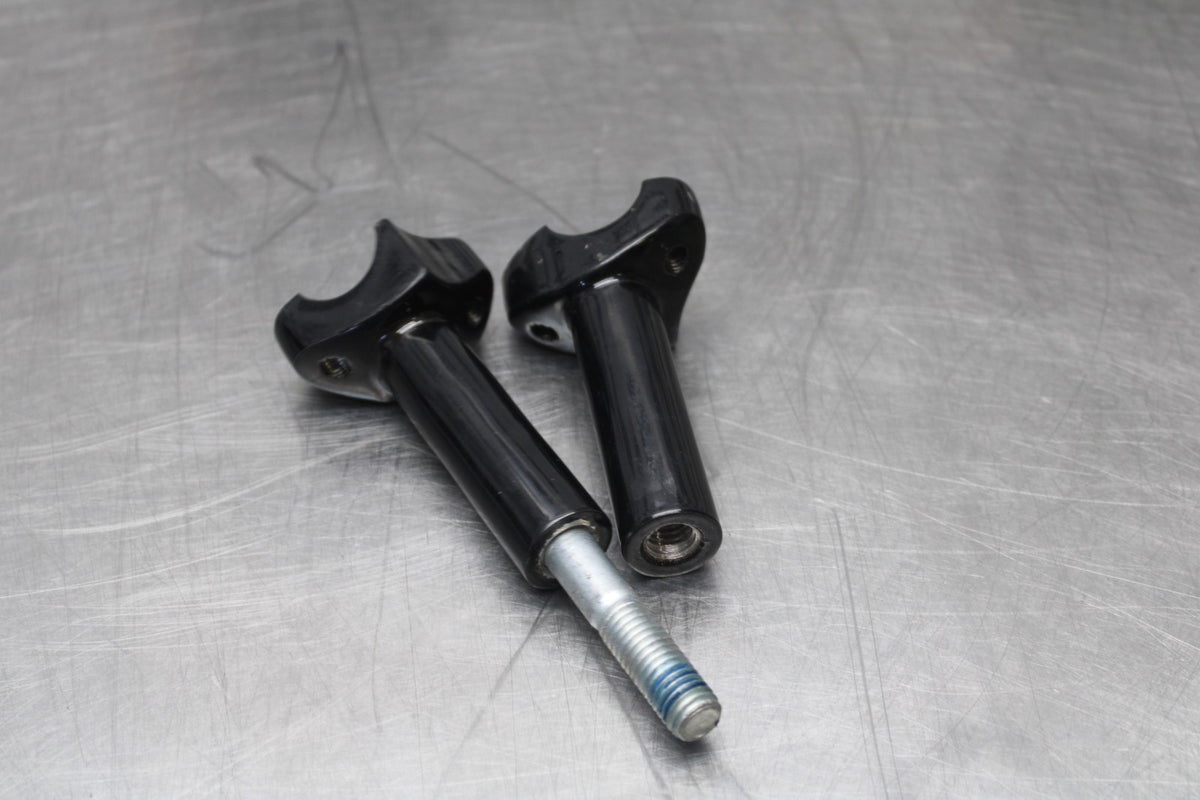22 HARLEY-DAVIDSON SOFTAIL HANDLEBAR RISERS BB859