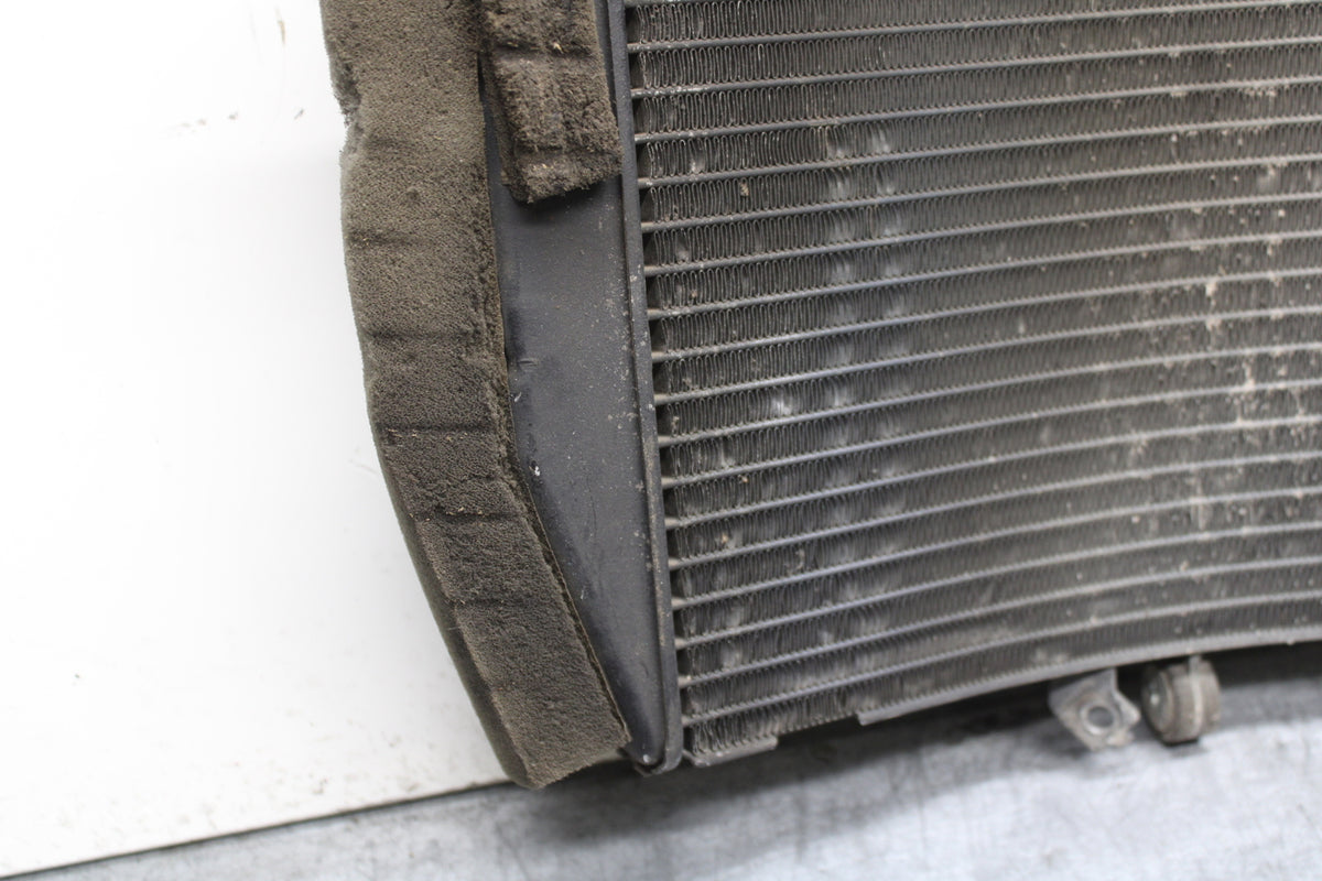 03-05 YAMAHA YZF R6  ENGINE RADIATOR MOTOR COOLER COOLING RADIATER BB751