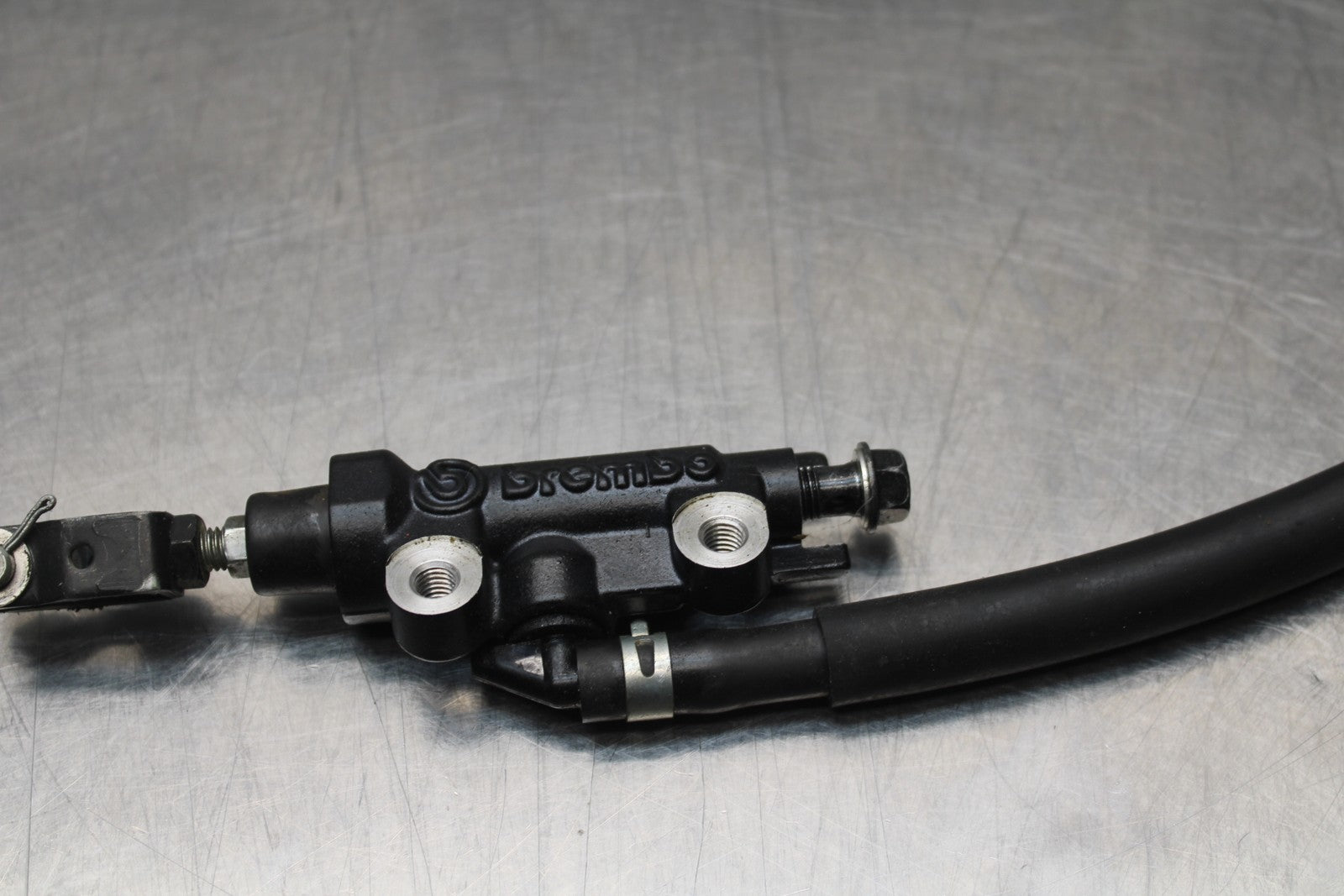 22-25 YAMAHA YZF R7 REAR BACK BRAKE MASTER CYLINDER W RESERVOIR BB769