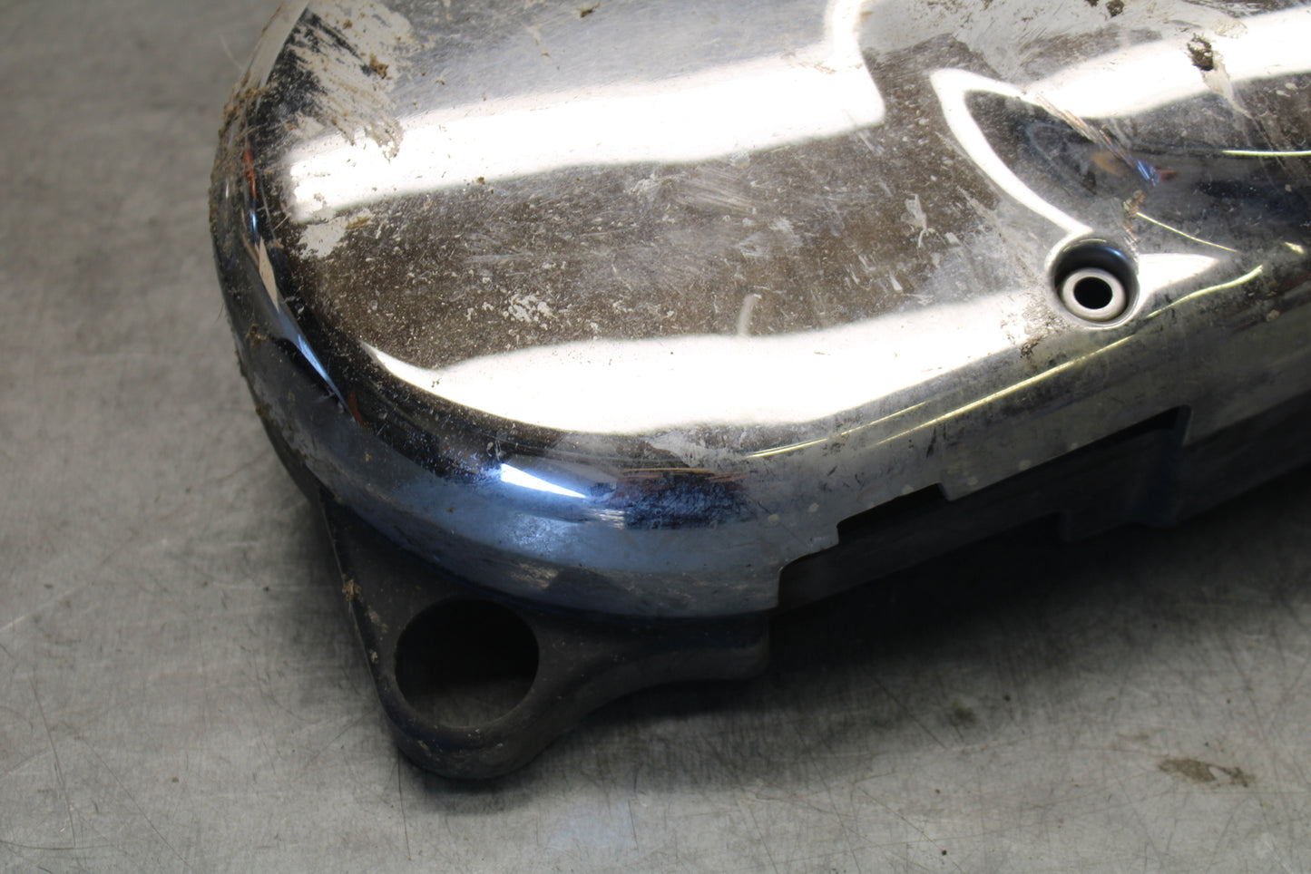 98-03 KAWASAKI VULCAN 1500L STATOR MAGNETO ALTERNATOR GENERATOR COVER BB678