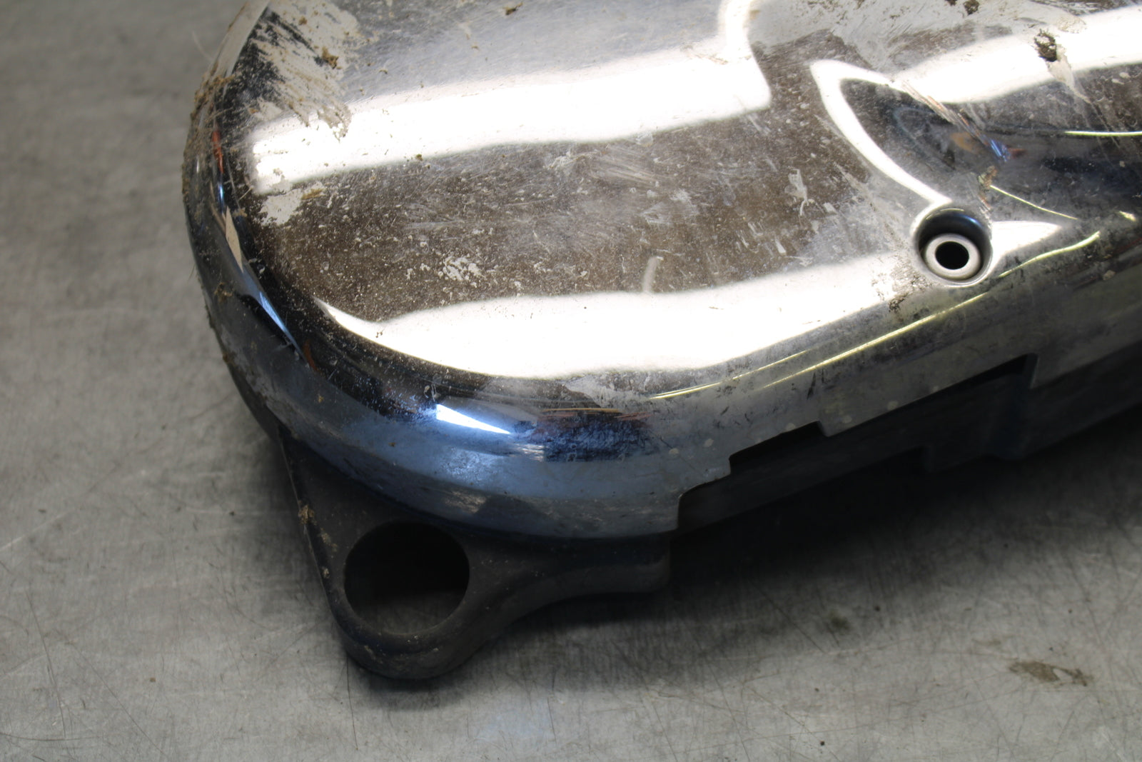 98-03 KAWASAKI VULCAN 1500L STATOR MAGNETO ALTERNATOR GENERATOR COVER BB678