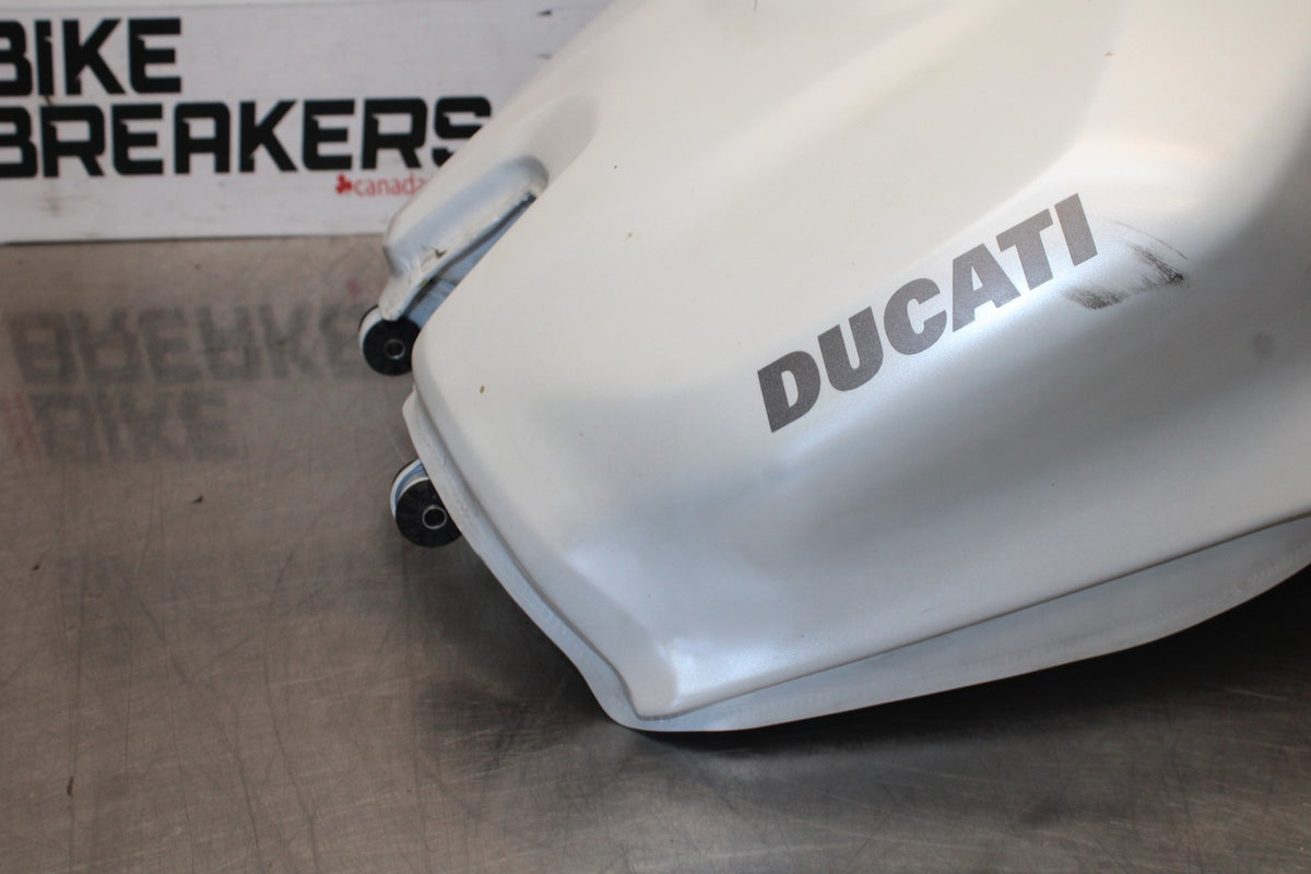 16 DUCATI 959 PANIGALE GAS TANK FUEL CELL PETROL RESERVOIR BB912