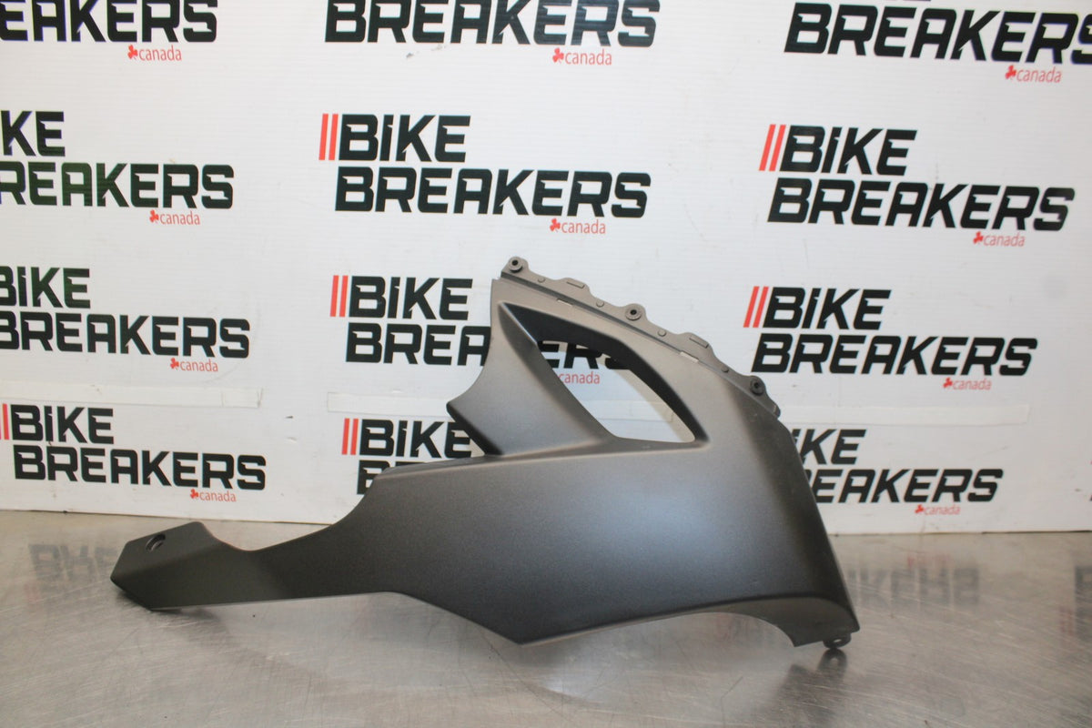 08 KAWASAKI NINJA ZX10R RIGHT LOWER BOTTOM BELLY SIDE FAIRING COWL  BB902