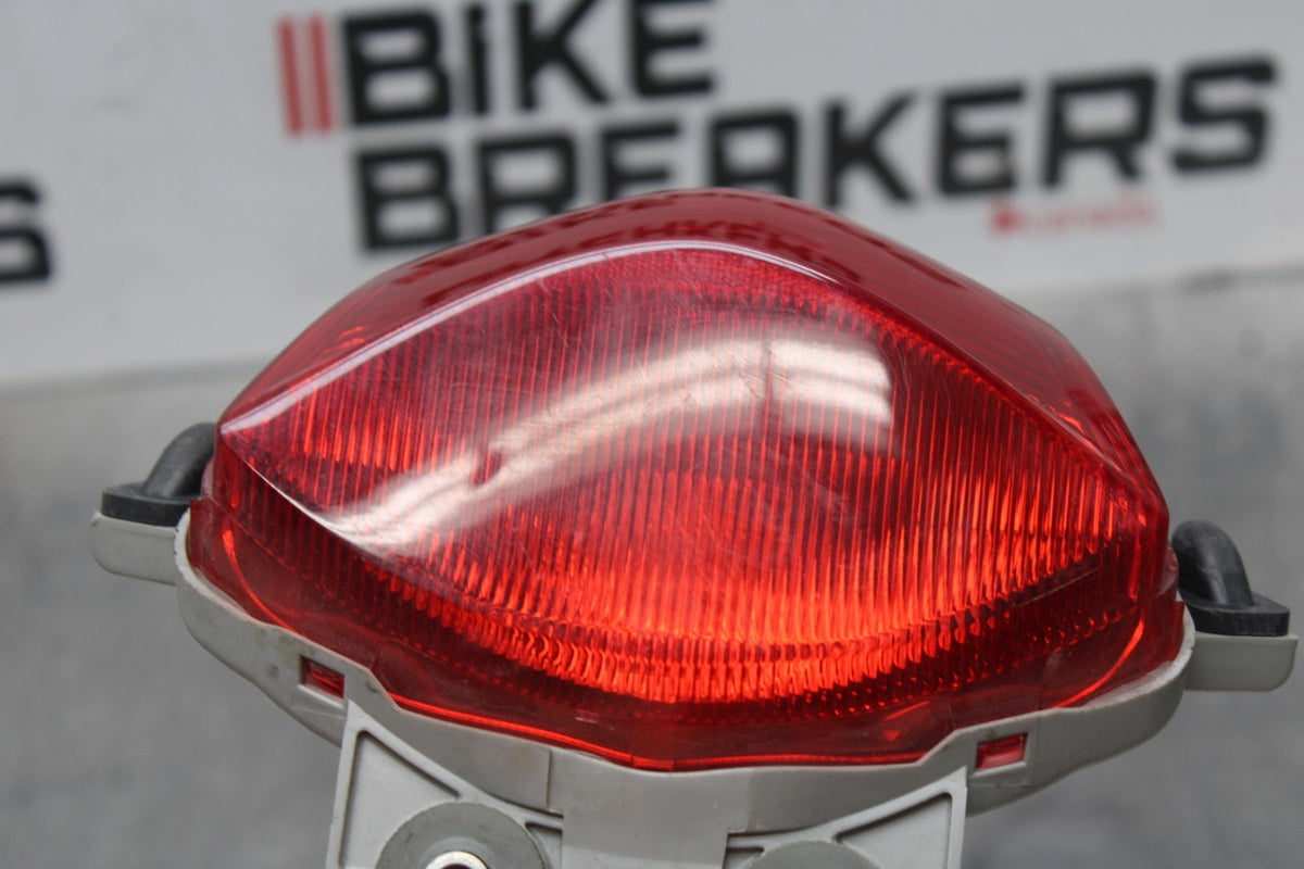 06-07 KAWASAKI NINJA 650R EX650A REAR TAIL TAILLIGHT BACK BRAKE LIGHT BB774