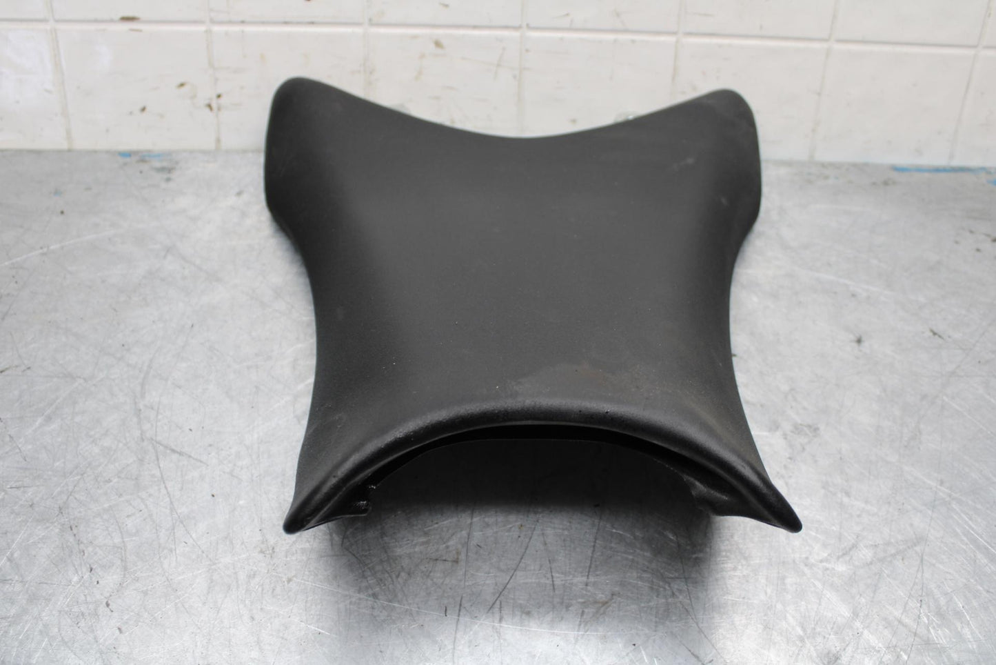 11-15 KAWASAKI ZX1000R FRONT DRIVERS SEAT PAD SADDLE PILLION BB445