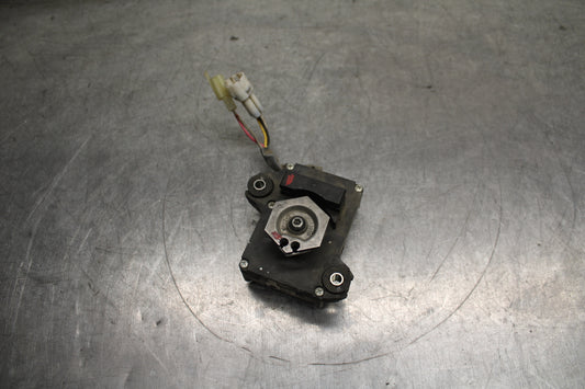 12-13 KAWASAKI Z1000 EXHAUST VALVE SERVO MOTOR BB743