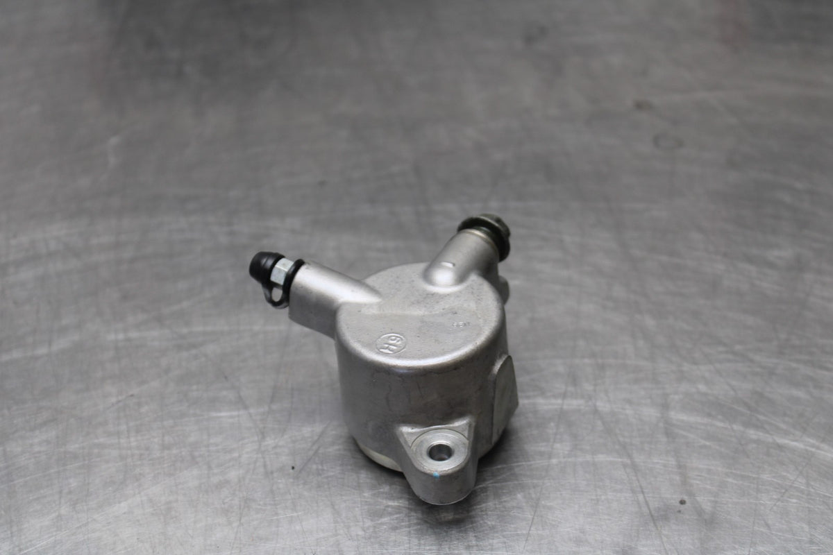 05-09 SUZUKI BOULEVARD C90 CLUTCH SLAVE PISTON CYLINDER BB918