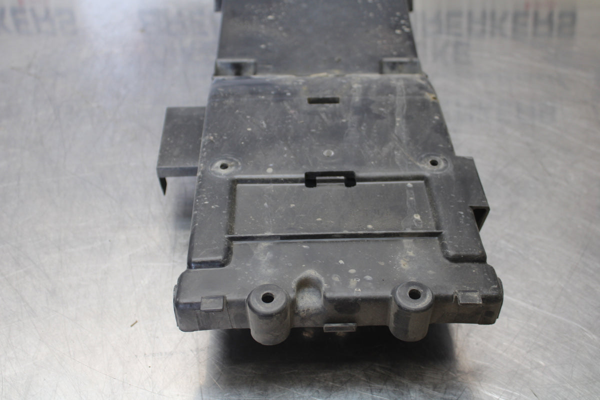 03-06 KAWASAKI Z1000 REAR BACK TAIL UNDERTAIL BATTERY TRAY PLASTIC BB164