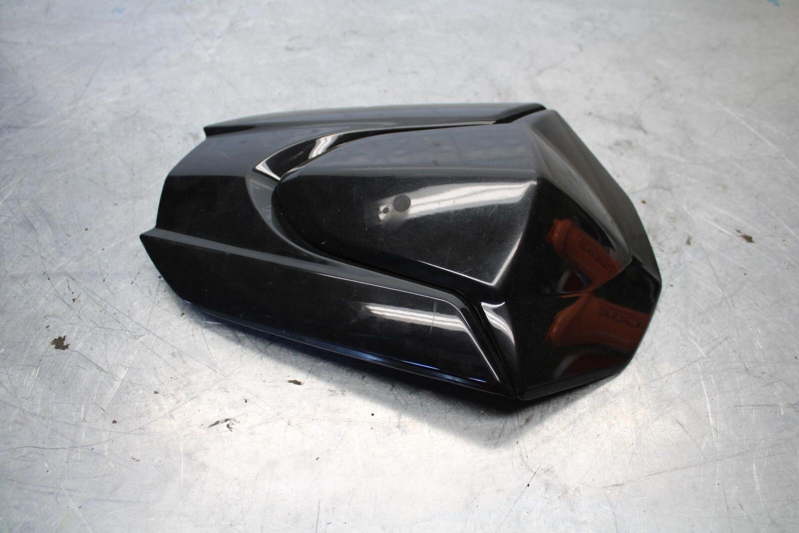 09-16 SUZUKI GSXR1000 REAR BACK SEAT SOLO COWL FAIRING COVER BB439