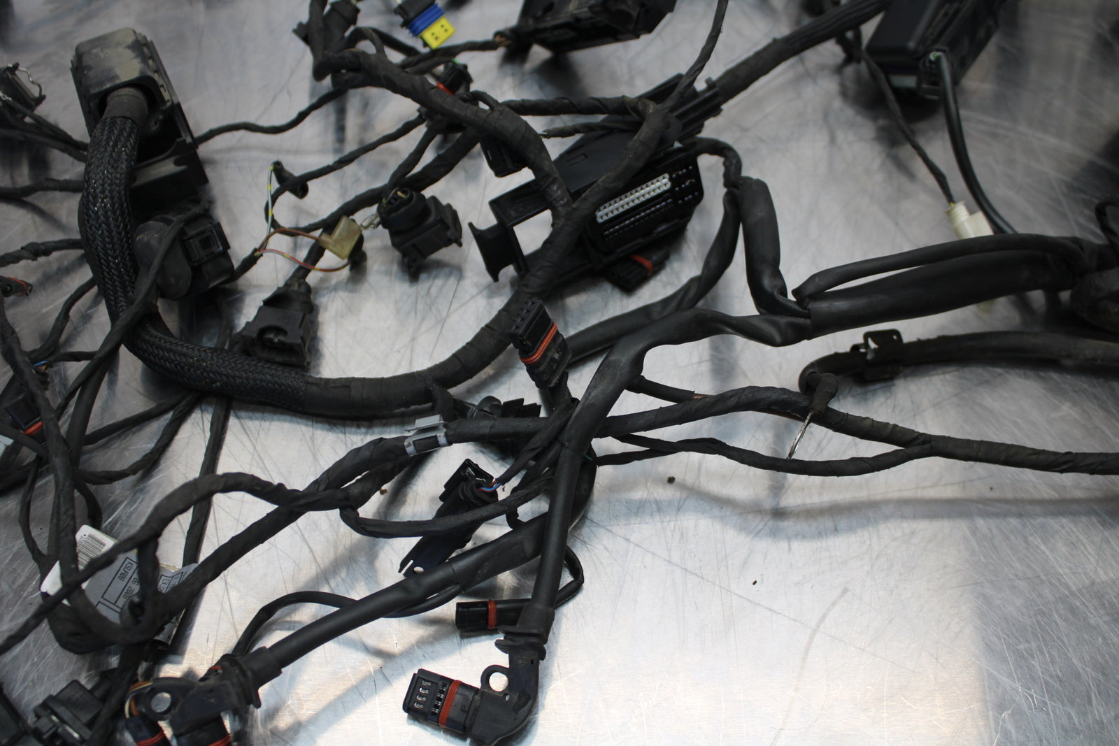 06-12 BMW F800ST MAIN ENGINE WIRING HARNESS MOTOR WIRE LOOM BB144