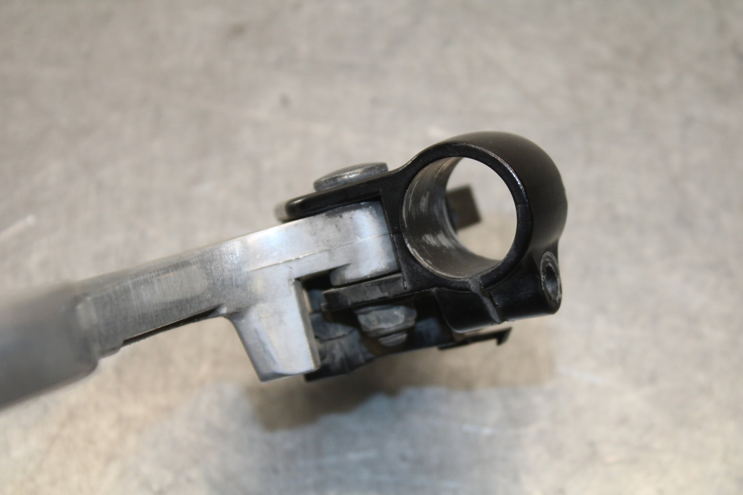 09-15 YAMAHA FZ6R CLUTCH PERCH MOUNT WITH LEVER BB686