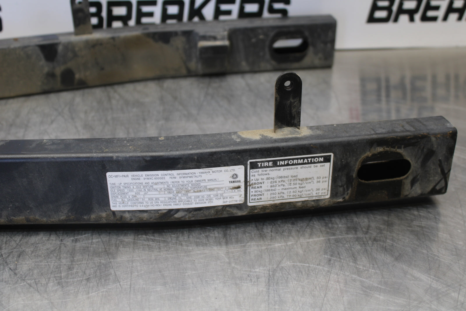 09-15 YAMAHA FZ6R REAR SWINGARM BACK SUSPENSION SWING ARM BB161