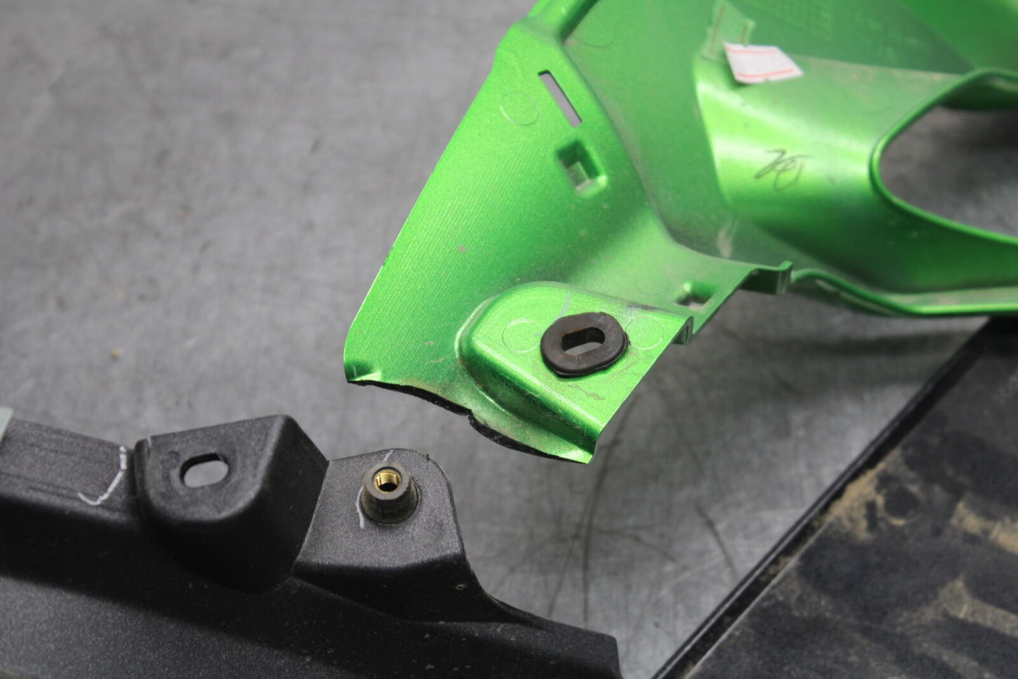 18-23 KAWASAKI NINJA 400 EX400 ABS LEFT LOWER MID UPPER SIDE FAIRING COWL BB747