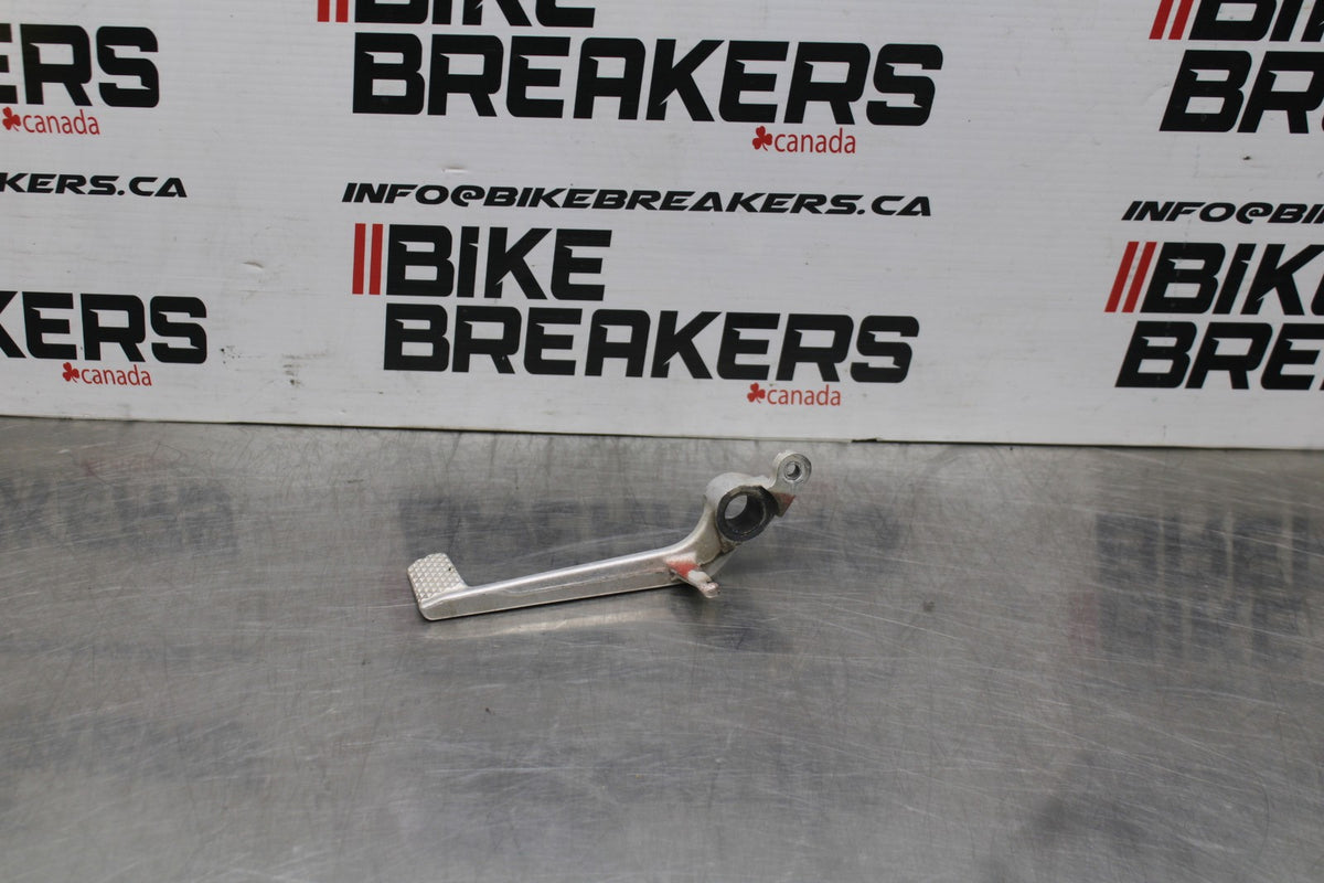 05 YAMAHA YZF R6 RIGHT REARSET BRAKE FOOT PEDAL BB858
