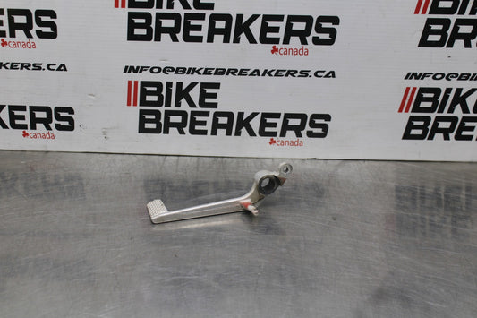 05 YAMAHA YZF R6 RIGHT REARSET BRAKE FOOT PEDAL BB858