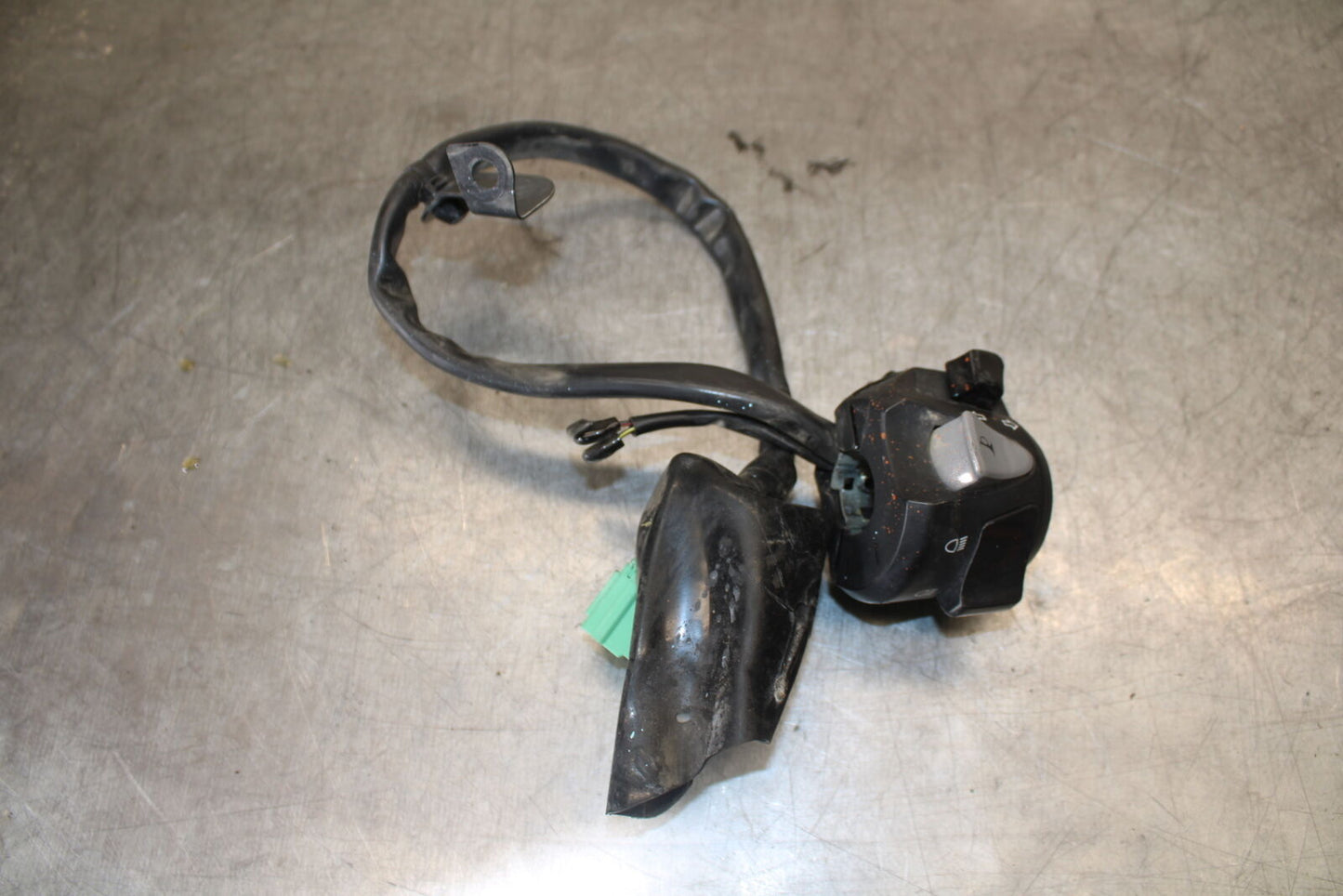 13-15 HONDA CBR500R LEFT CLIP ON HANDLE HORN SIGNALS SWITCH SWITCHES BB704