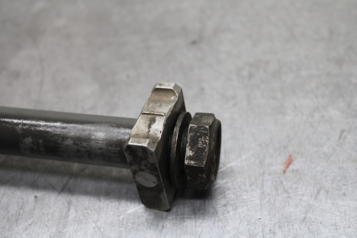 06-07 HONDA CBR1000RR REAR AXLE BACK WHEEL RIM PIVOT BOLT AXEL BB756