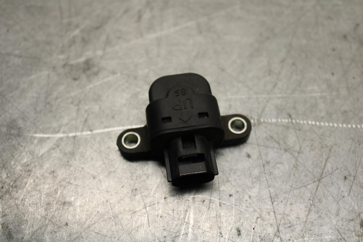 17 KAWASAKI Z900 ZR900 TIP OVER BANK ANGLE CRASH SENSOR SWITCH  BB549