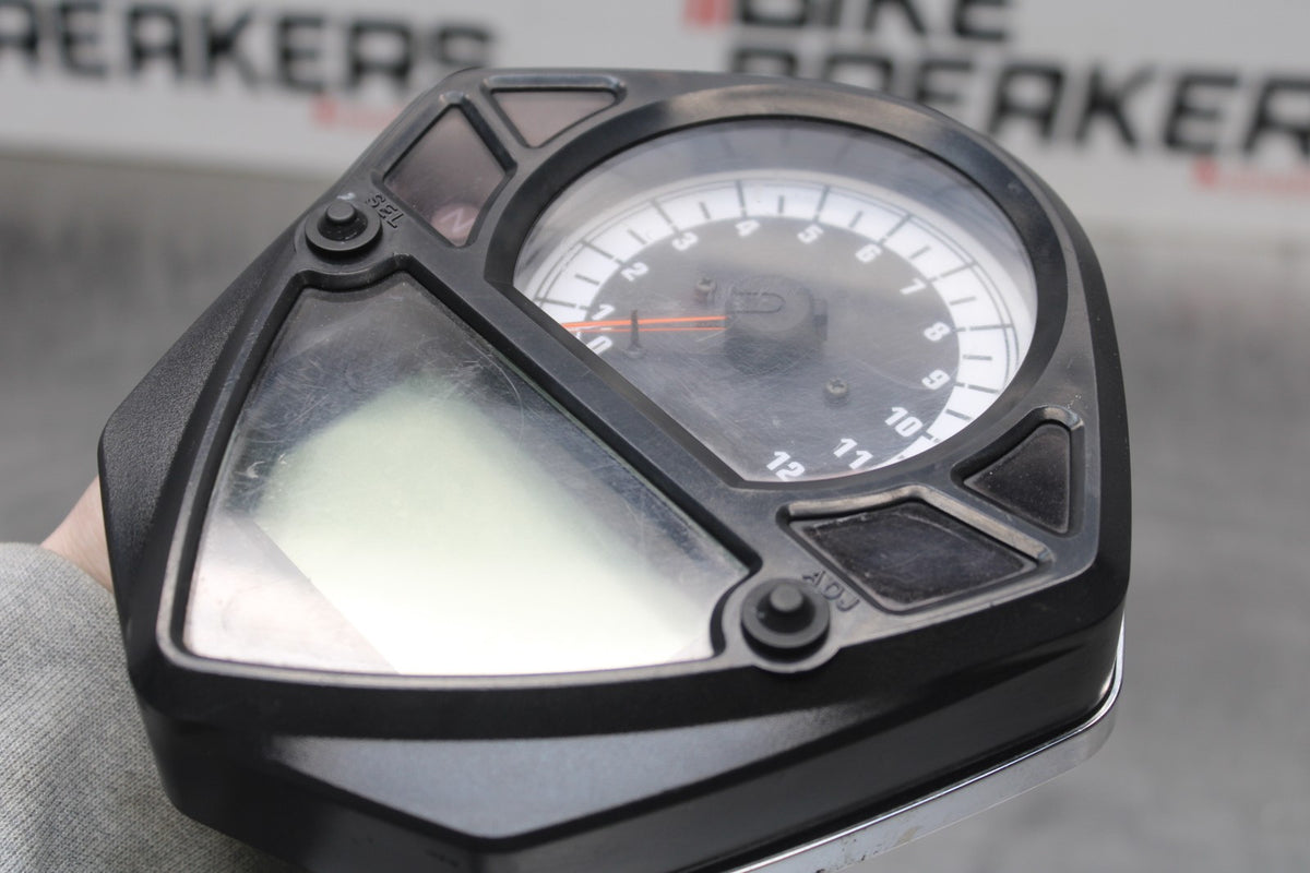 03 SUZUKI SV650 SPEEDO TACH GAUGES DISPLAY CLUSTER SPEEDOMETER TACHOMETER BB846