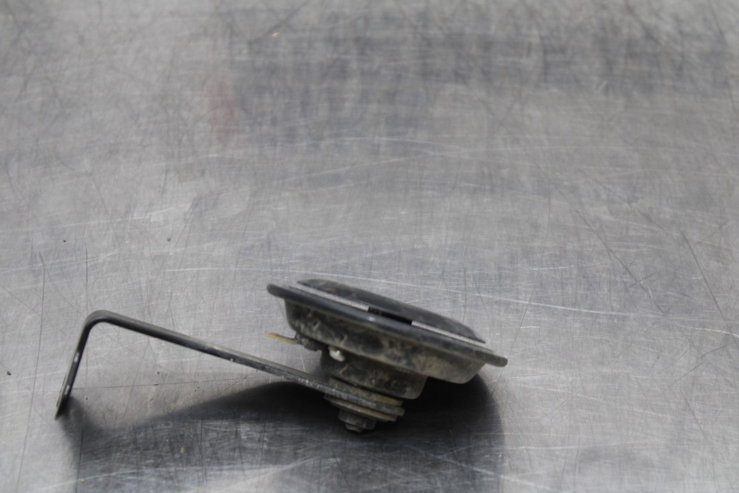 11-22 SUZUKI GSXR 600  HORN SIGNAL BB193