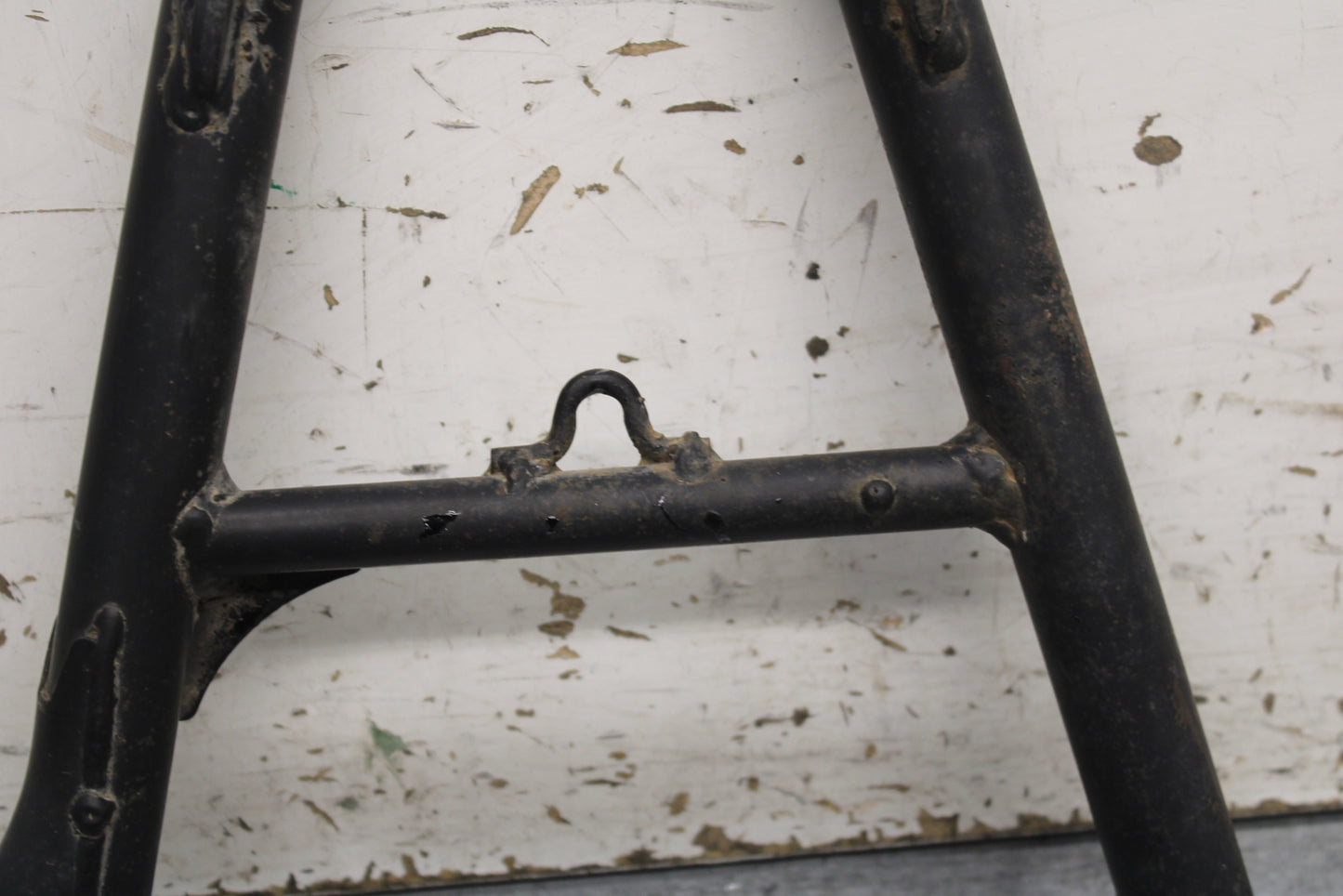 79-82 HONDA CB650 CENTER MAIN STAND BB107