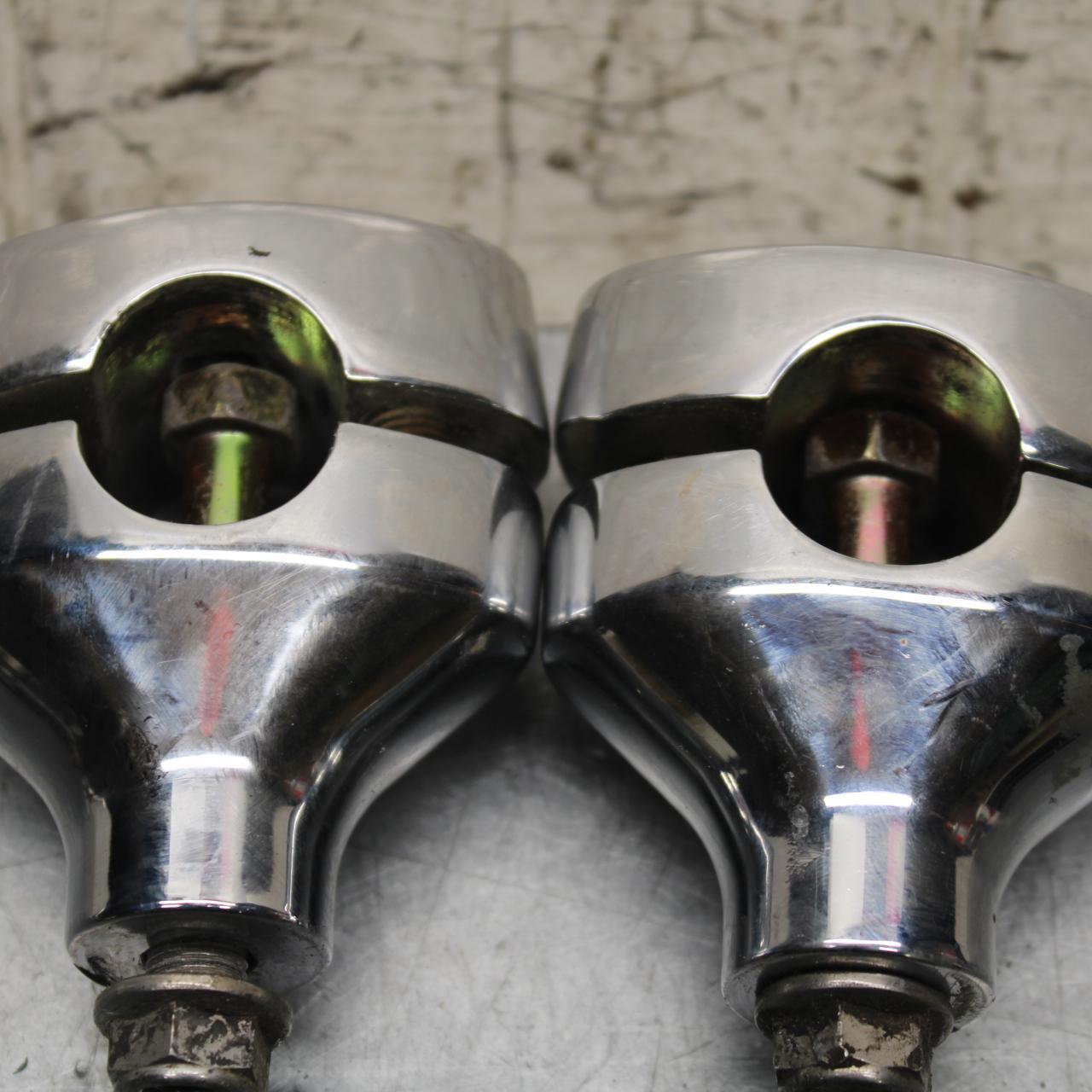 2005 Kawasaki Vulcan 1500 VN1500N Classic HANDLEBAR RISERS BB576